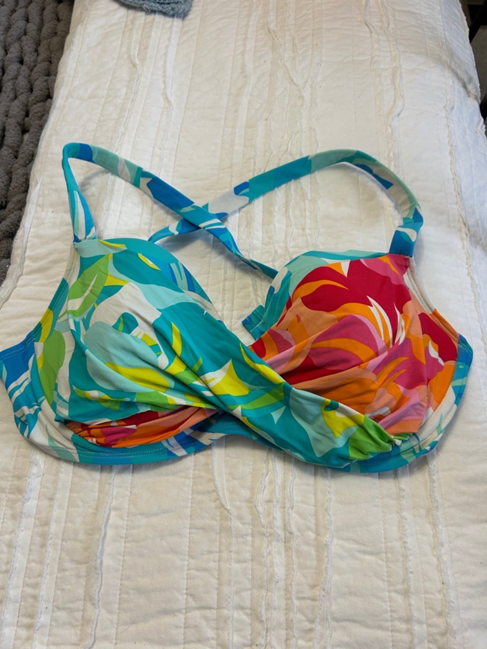 Colorful Tropical Print Bikini Top - Multi